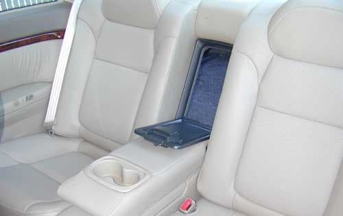 2001 Acura CL 3.2 Rear Interior Detail