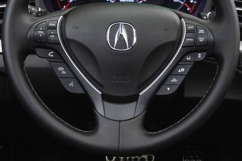 2017 Acura ILX Technology Plus and A-SPEC Packages Sedan Aux Controls
