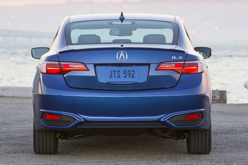 2017 Acura ILX Pictures - 254 Photos | Edmunds
