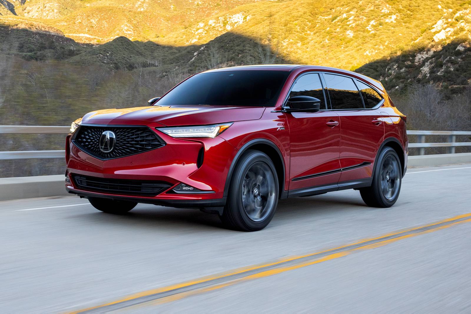 ホンダ　アキュラ　MDX 日本未導入 アキュラの最上級SUV「MDX」 ホンダディーラーが輸入