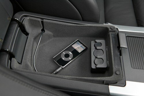 2008 Acura TL Sedan Aux Controls