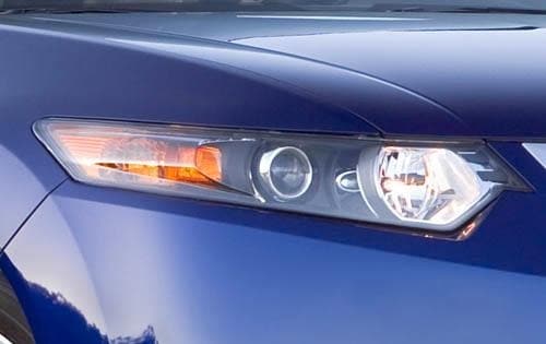 2011 Acura TSX Sport Wagon Headlamp Detail
