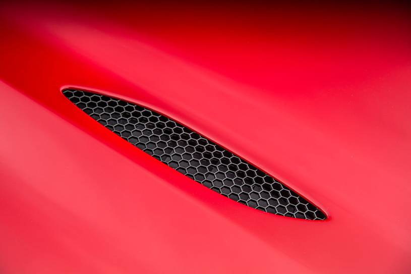 2019 Alfa Romeo Giulia Pictures 173 Photos Edmunds