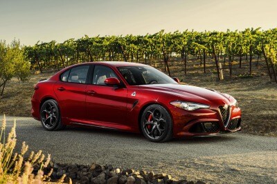 2019 Alfa Romeo Giulia Quadrifoglio Sedan Review Ratings Edmunds