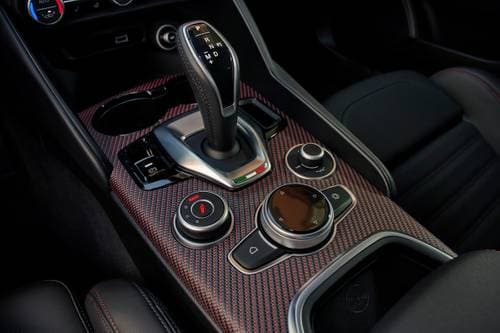 2024 Alfa Romeo Giulia Quadrifoglio Super Sport Sedan Shifter