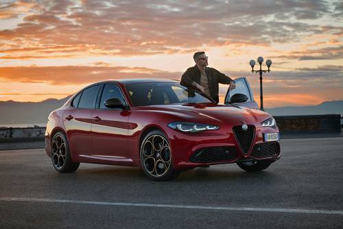 2025 Alfa Romeo Giulia Intensa Sedan Lifestyle Exterior. European Model Shown.