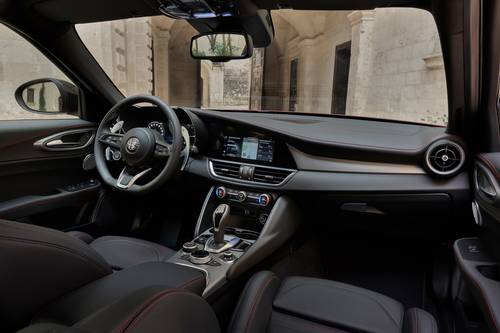 2025 Alfa Romeo Giulia Tributo Italiano Sedan Dashboard