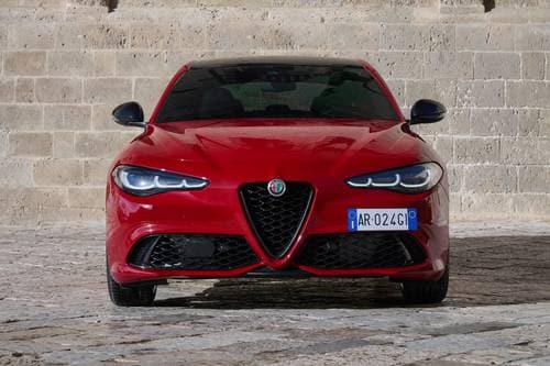 2025 Alfa Romeo Giulia Tributo Italiano Sedan Exterior