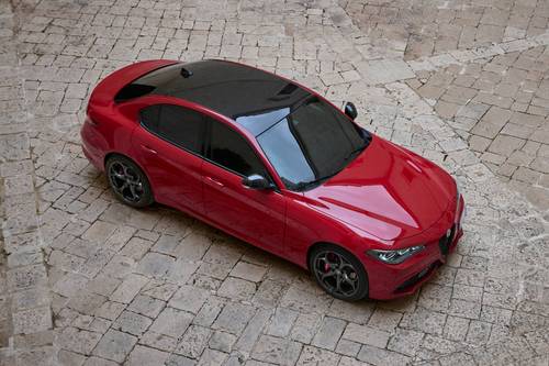 2025 Alfa Romeo Giulia Tributo Italiano Sedan Exterior