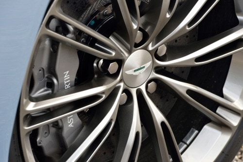 2015 Aston Martin DB9 Coupe Wheel