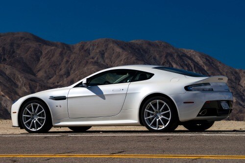 2015 Aston Martin V12 Vantage S Coupe Exterior