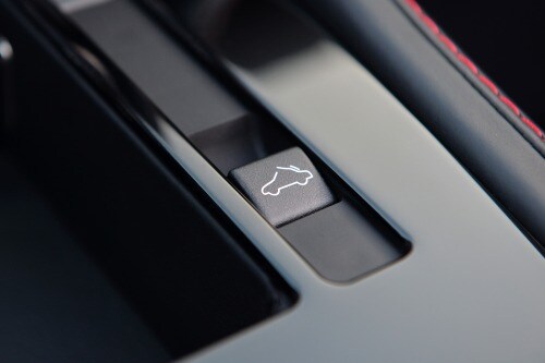 2016 Aston Martin V12 Vantage S Roadster Convertible Interior Detail