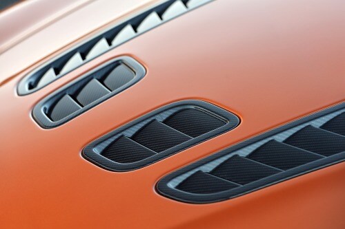 2016 Aston Martin V12 Vantage S Roadster Convertible Exterior Detail