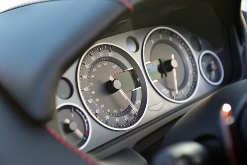 2016 Aston Martin V12 Vantage S Roadster Convertible Gauge Cluster