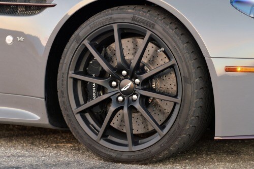 2016 Aston Martin V12 Vantage S Roadster Convertible Wheel