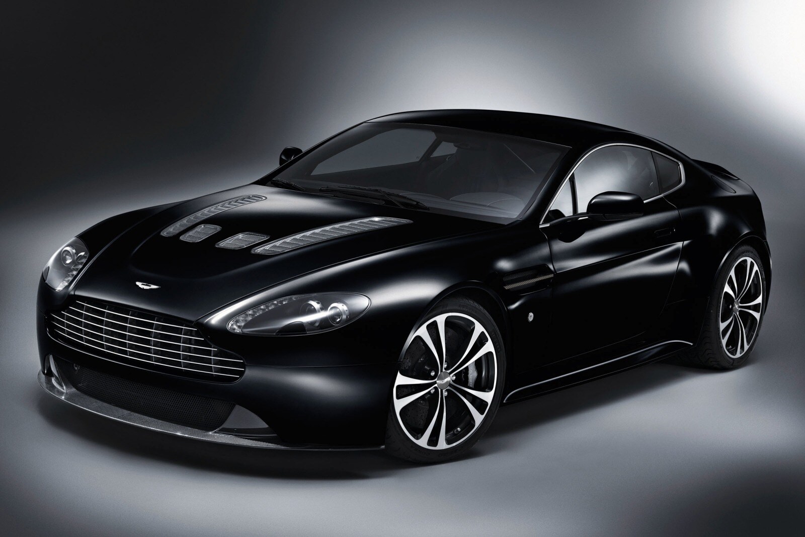 Used 2012 Aston Martin V12 Vantage Prices Reviews And Pictures Edmunds