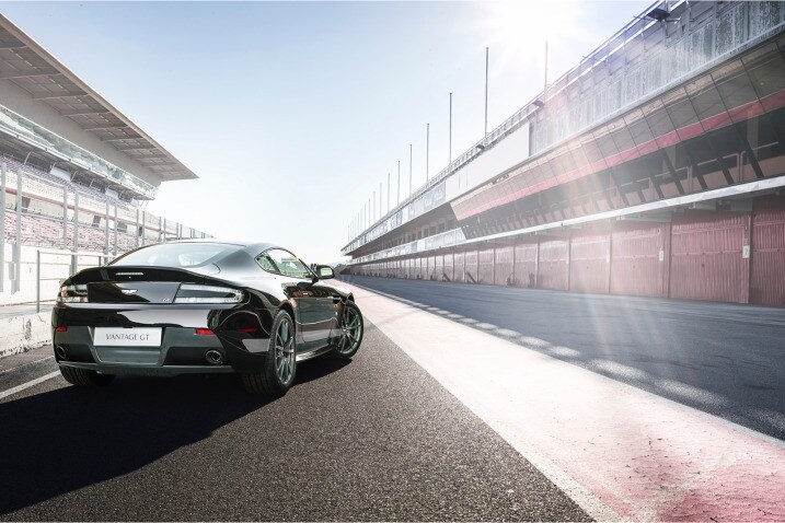 2015 Aston Martin V8 Vantage Gt Starts At 102 725 Edmunds