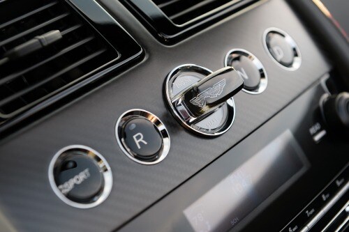 2015 Aston Martin V8 Vantage GT Roadster Convertible Center Console
