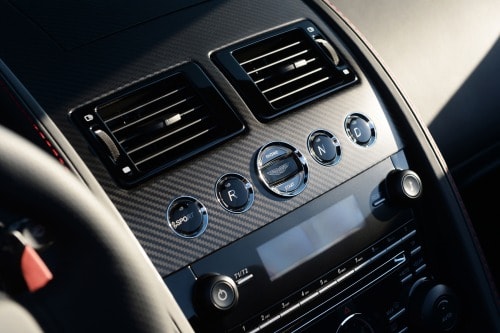 2016 Aston Martin V8 Vantage GT Roadster Convertible Center Console