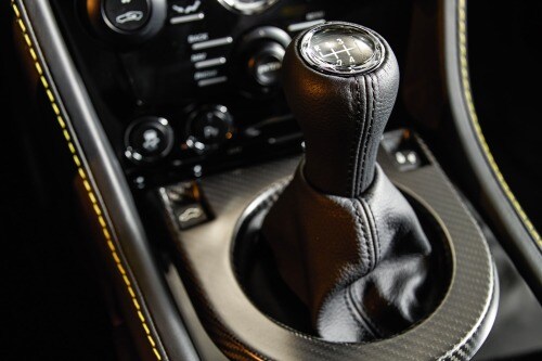 2016 Aston Martin V8 Vantage GT Coupe Shifter