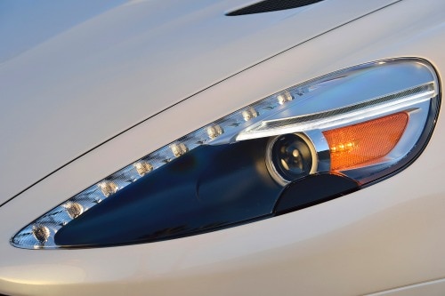 2015 Aston Martin Vanquish Volante Convertible Headlamp Detail