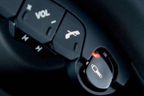 2015 Aston Martin Vanquish Coupe Aux Controls