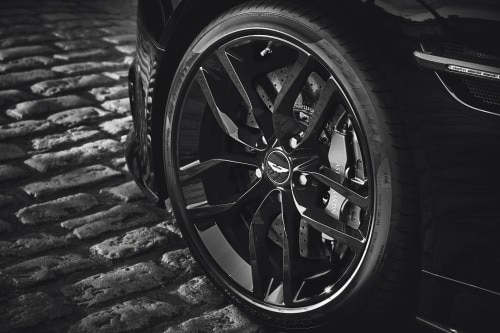 2016 Aston Martin Vanquish Carbon Coupe Wheel