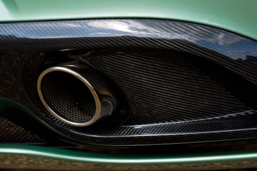2017 Aston Martin Vanquish Coupe Exterior Detail