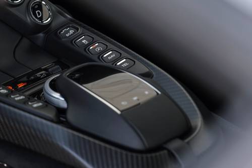 2019 Aston Martin Vantage Coupe Aux Controls