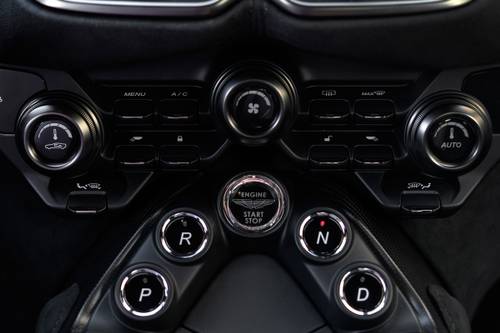2019 Aston Martin Vantage Coupe Shifter