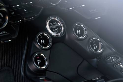 2019 Aston Martin Vantage Coupe Shifter