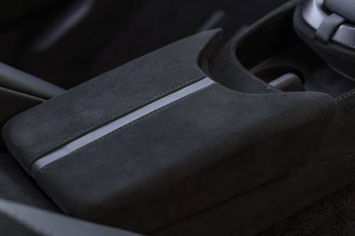 2020 Aston Martin Vantage Coupe Interior Detail