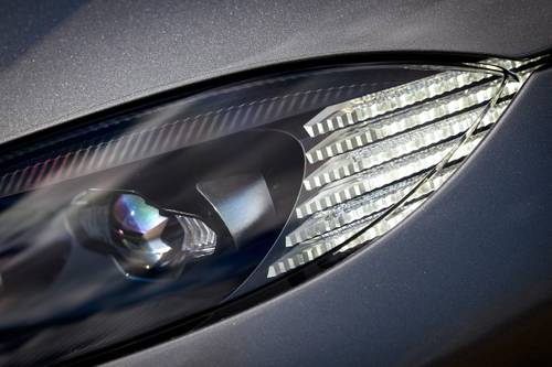 2020 Aston Martin Vantage Coupe Headlamp Detail