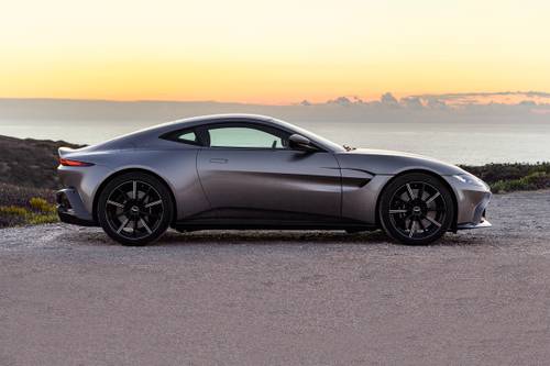 2020 Aston Martin Vantage Coupe Profile