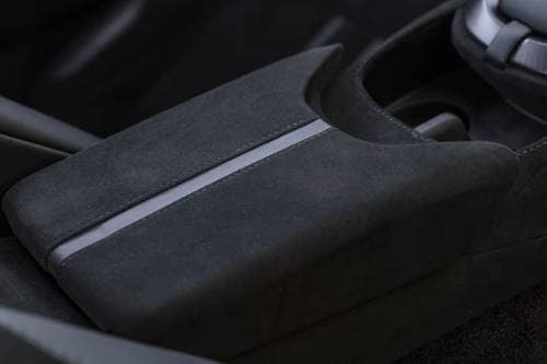 2023 Aston Martin Vantage Coupe Interior Detail