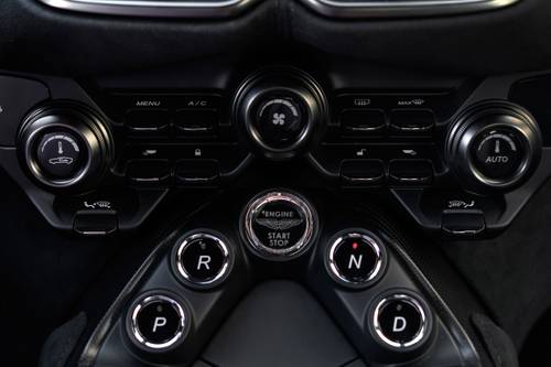 2023 Aston Martin Vantage Coupe Shifter
