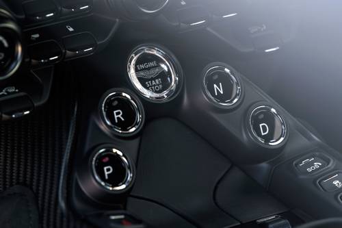 2023 Aston Martin Vantage Coupe Shifter