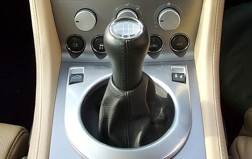2007 Aston Martin DB9 Center Console