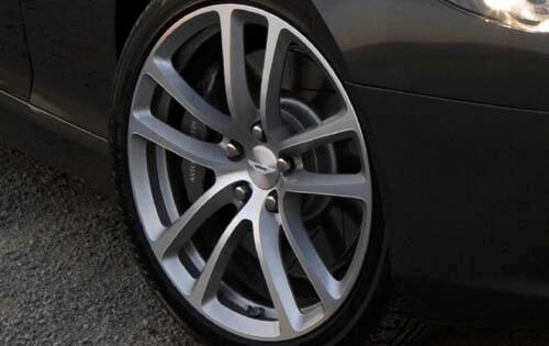 2011 Aston Martin DB9 Volante Wheel Detail