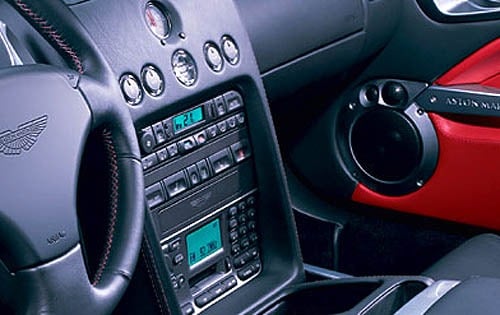 2006 Aston Martin V12 Vanquish S Center Console