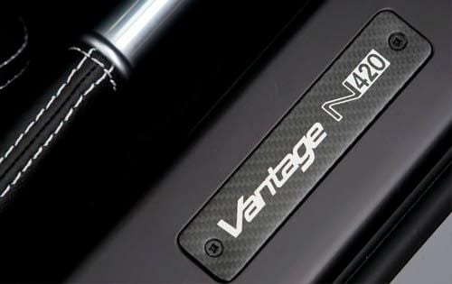 2011 Aston Martin V8 Vantage N420 Center Console