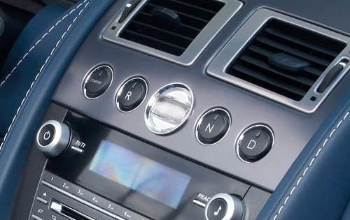 2011 Aston Martin V8 Vantage Center Console