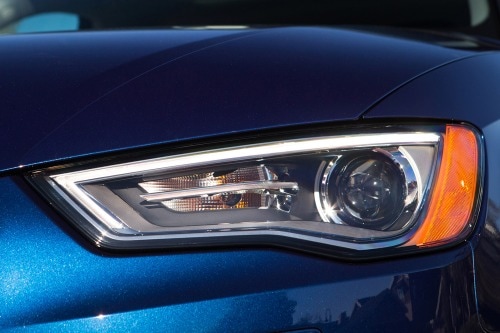 2016 Audi A3 2.0 TFSI Premium Plus quattro Sedan Exterior Headlamp Detail