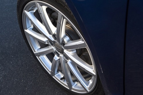2016 Audi A3 2.0 TFSI Premium Plus quattro Sedan Wheel