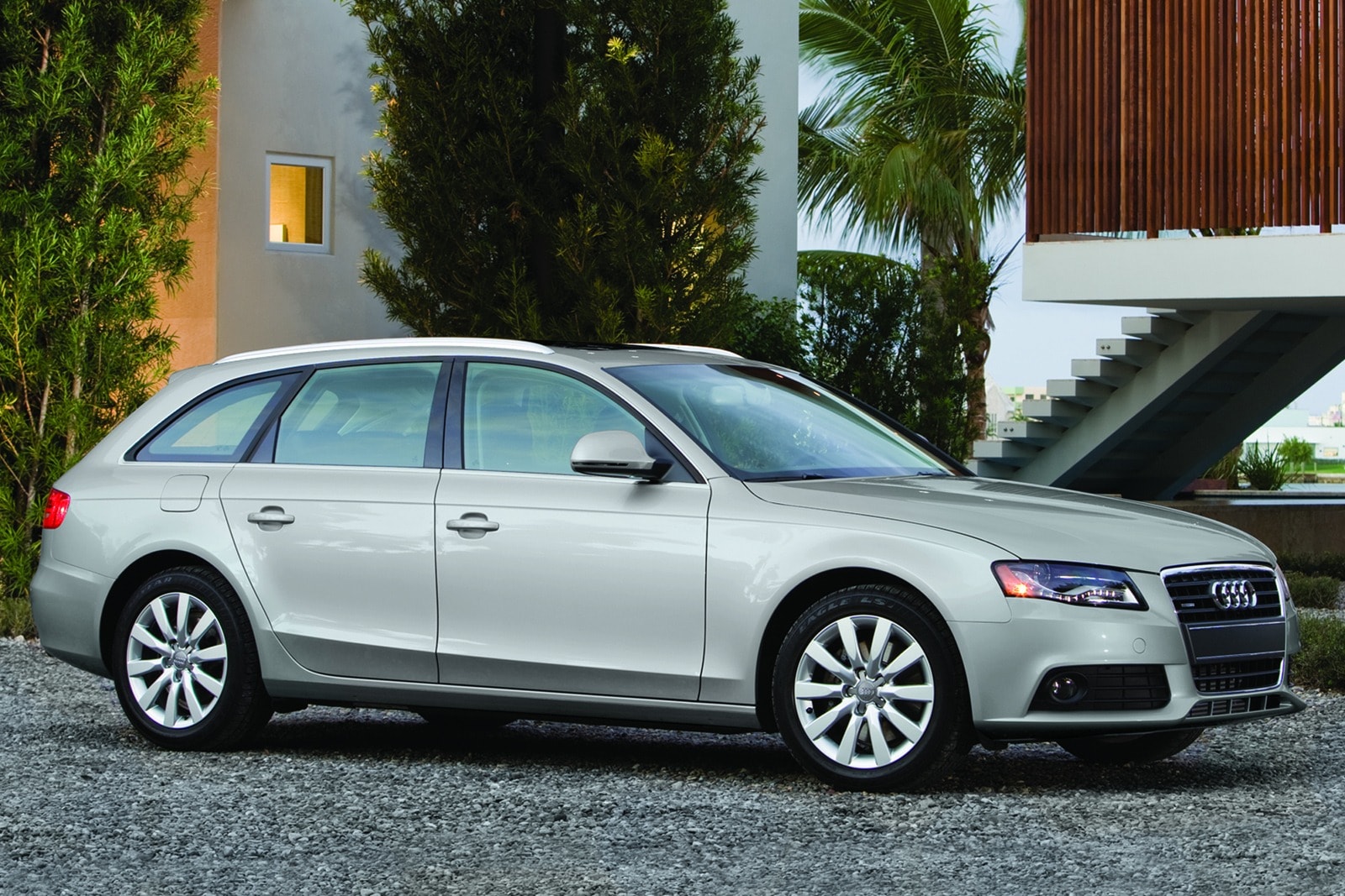 2010 Audi A4 Review & Ratings | Edmunds