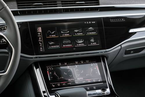 2019 Audi A8 L 3.0 TFSI quattro Sedan Center Console