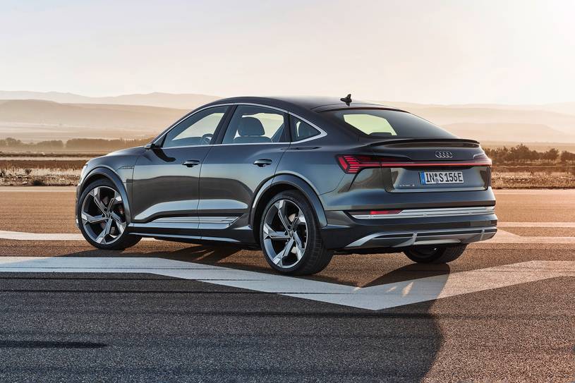 Audi e tron online premium plus