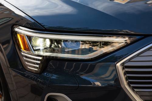 2021 Audi e-tron Sportback Prestige 4dr SUV Headlamp Detail