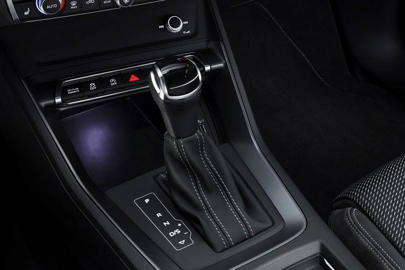 2021 Audi Q3 S line Premium Plus 45 TFSI quattro 4dr SUV Shifter
