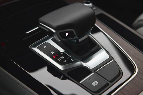 Audi Q5 Sportback Prestige S line 4dr SUV Shifter